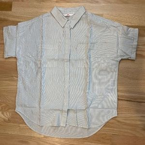 Levi's Two Pocket Striped Button Up Short Sleeve Shirt